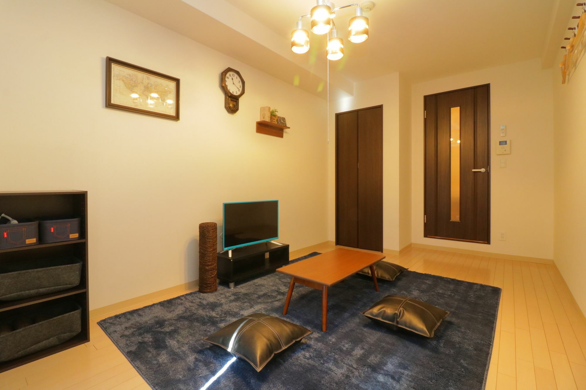 Hg Cozy Hotel No 38 通天閣前 Ōsaka Extérieur photo